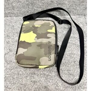 Lululemon Easy Access Crossbody Camo